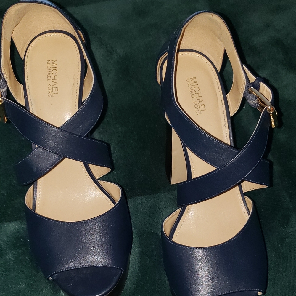 Women shoes